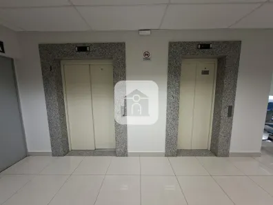 Sala Comercial para alugar, 22m² no Osvaldo Rezende, Uberlândia