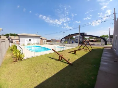 Casa de Condomínio com 3 Quartos para alugar, 61m² no Parque Residencial Damha II, Presidente Prudente