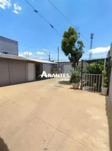 Casa com 3 Quartos à venda, 119m² no Santa Rosa, Uberlândia