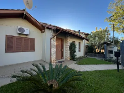 Casa com 3 Quartos à venda, 215m² no Morro do Espelho, São Leopoldo