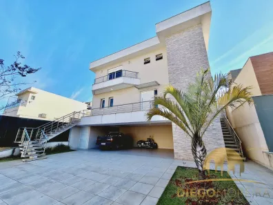 Casa de Condomínio com 3 Quartos à venda, 420m² no Tamboré, Barueri