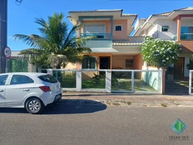 Casa com 3 Quartos à venda, 127m² no São João do Rio Vermelho, Florianópolis