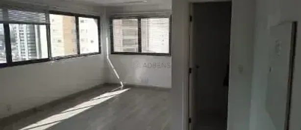Sala Comercial para alugar, 35m² no Chácara Santo Antônio (Zona Sul), São Paulo