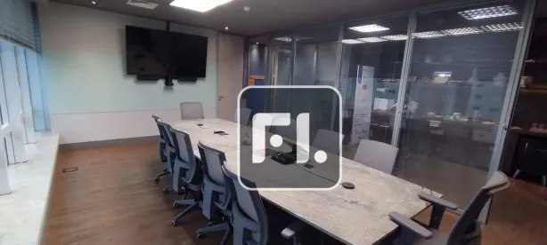 Sala Comercial à venda, 142m² no Cidade Monções, São Paulo