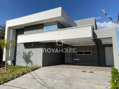 Casa com 3 Quartos à venda, 225m² no Residencial Damha III, Campo Grande