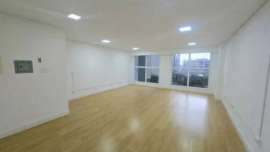 Sala Comercial para alugar, 40m² no Vila Izabel, Curitiba