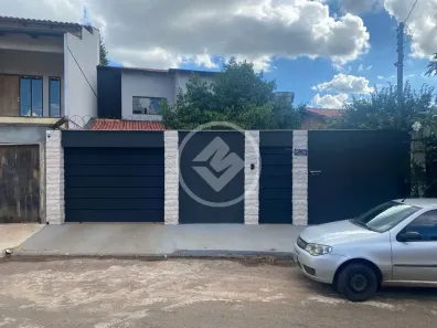 Sobrado com 4 Quartos à venda, 250m² no Residencial Porto Seguro, Goiânia