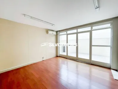 Ponto Comercial para alugar, 220m² no Ouro Preto, Belo Horizonte