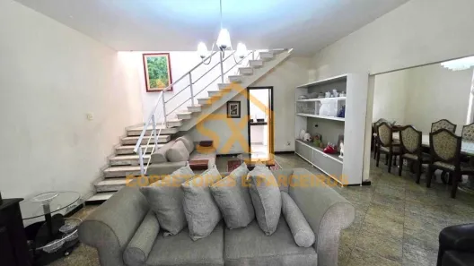 Casa com 3 Quartos à venda, 300m² no Moneró, Rio de Janeiro