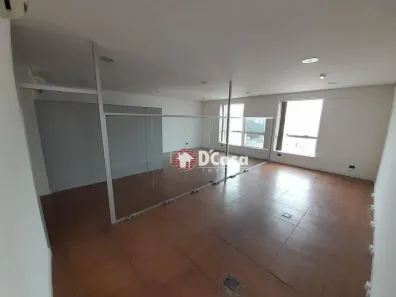 Sala Comercial para alugar, 104m² no Centro, Taubaté