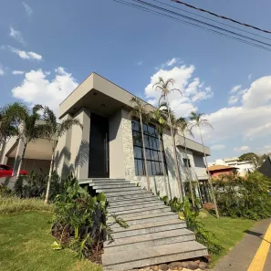 Casa de Condomínio com 4 Quartos para alugar, 370m² no Condomínio do Lago 1ª Etapa, Goiânia
