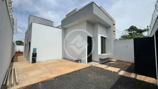 Casa com 2 Quartos à venda, 65m² no Novo Mundo, Uberlândia