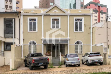 Imóvel Comercial com 4 Quartos à venda, 234m² no Vila Itapura, Campinas