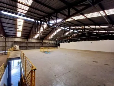 Galpão/Depósito/Armazém para alugar, 1300m² no Lomba do Pinheiro, Porto Alegre