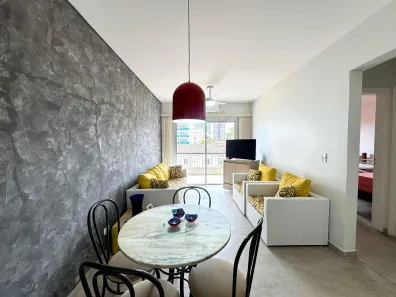 Apartamento com 2 Quartos à venda, 60m² no Jardim Las Palmas, Guarujá