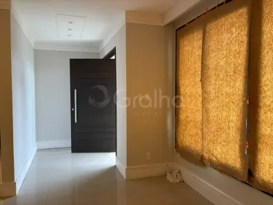 Casa com 4 Quartos à venda, 230m² no Coqueiros, Florianópolis