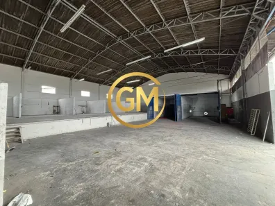 Galpão/Depósito/Armazém com 3 Quartos para alugar, 1200m² no Chácaras Reunidas, São José dos Campos