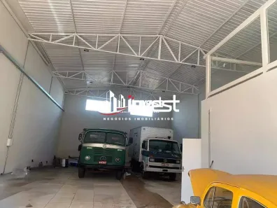 Galpão/Depósito/Armazém à venda, 148m² no Bom Retiro, Uberaba