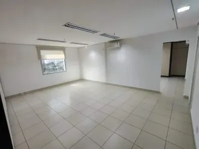 Sala Comercial para alugar, 134m² no Jardim Santa Ângela, Ribeirão Preto