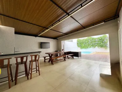 Casa com 3 Quartos à venda, 160m² no América, Joinville
