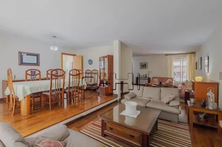 Casa com 5 Quartos à venda, 318m² no Vila Madalena, São Paulo