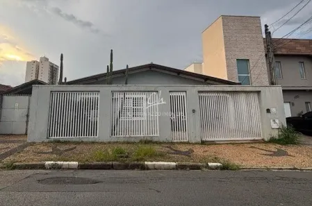 Casa com 3 Quartos à venda, 262m² no Jardim Quarto Centenário, Campinas