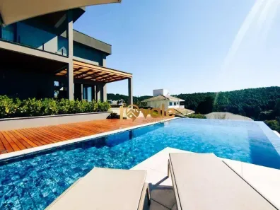 Casa de Condomínio com 3 Quartos para alugar, 350m² no Village Parahybuna, Paraibuna