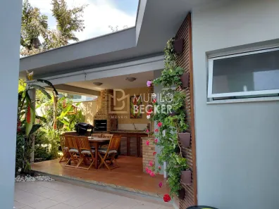 Casa de Condomínio com 3 Quartos para alugar, 305m² no Loteamento Villa Branca, Jacareí
