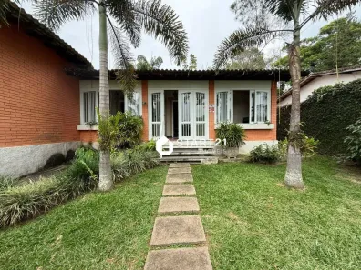 Casa com 3 Quartos à venda, 213m² no Penedo, Itatiaia