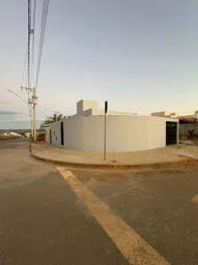 Casa com 2 Quartos à venda, 110m² no Loteamento Novo Primavera, Montes Claros