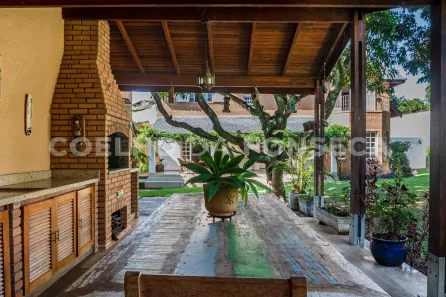 Casa com 3 Quartos à venda, 550m² no Chácara Monte Alegre, São Paulo