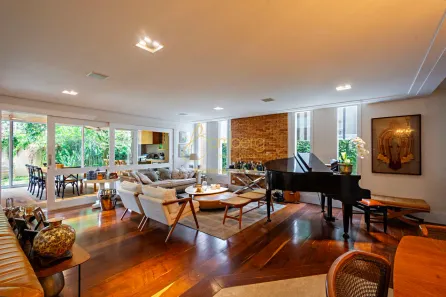 Casa de Condomínio com 4 Quartos à venda, 290m² no Parque do Morumbi, São Paulo