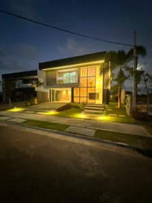 Casa de Condomínio com 5 Quartos à venda, 370m² no Cidade Alpha, Eusébio