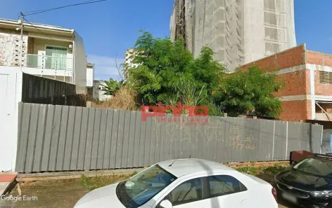 Lote/Terreno à venda, 600m² no Barreiros, São José