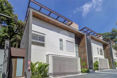 Casa de Condomínio com 3 Quartos para alugar, 370m² no Jardim dos Estados, São Paulo