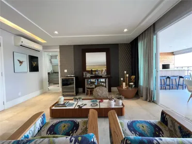 Apartamento com 3 Quartos à venda, 206m² no Santa Teresinha, São Paulo