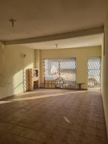 Casa com 3 Quartos à venda, 179m² no Jardim Elvira, Osasco