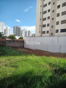 Lote/Terreno à venda, 328m² no Saraiva, Uberlândia