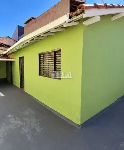 Casa com 2 Quartos para alugar, 50m² no Vila Marlene, Igarapava