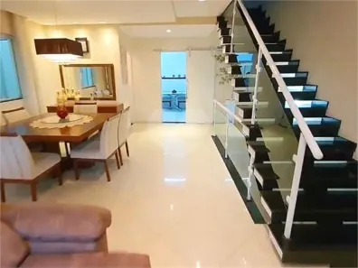 Sobrado com 3 Quartos à venda, 170m² no Parque Vitória, São Paulo