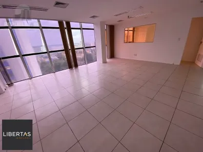 Sala Comercial à venda, 272m² no Centro Histórico, Porto Alegre