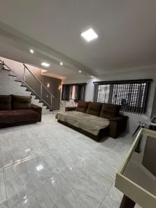 Sobrado com 3 Quartos à venda, 150m² no Riacho Fundo I, Brasília