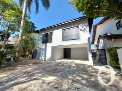 Casa de Condomínio com 4 Quartos à venda, 318m² no Alphaville, Santana de Parnaíba