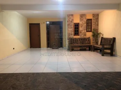 Sobrado com 3 Quartos à venda, 218m² no Vila Galvão, Jundiaí