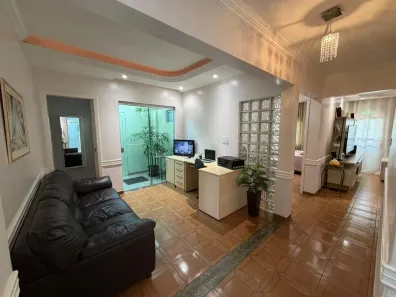 Casa com 4 Quartos à venda, 220m² no Setor Sul, Brasília