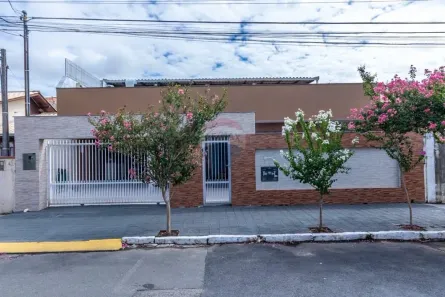 Casa com 5 Quartos à venda, 216m² no São João, Itajaí