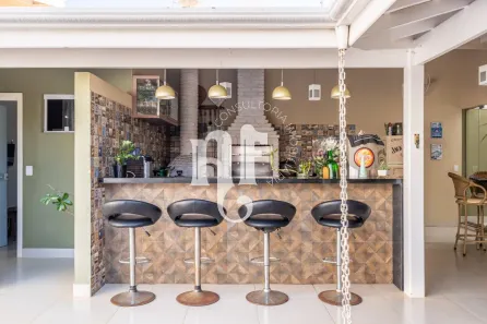 Sobrado com 4 Quartos à venda, 403m² no Jardim América, Paulínia