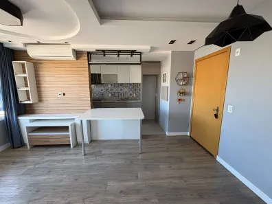 Apartamento com 2 Quartos à venda, 55m² no Menino Deus, Porto Alegre