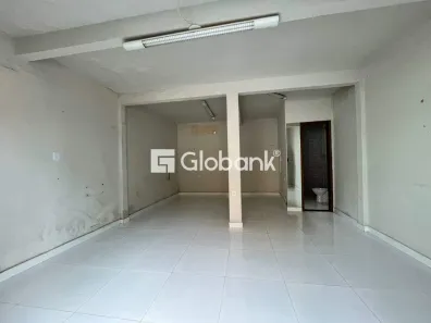 Sala Comercial para alugar, 35m² no Cintra, Montes Claros