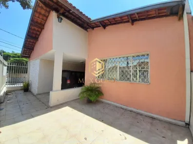 Casa com 4 Quartos à venda, 250m² no Centro, Taubaté